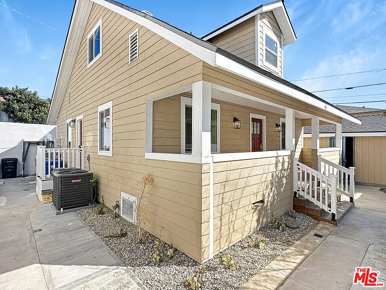 5930 Willoughby Ave — Photo 25