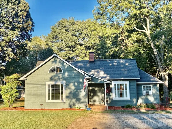 5004 Fallston Rd, Lawndale, NC 28090