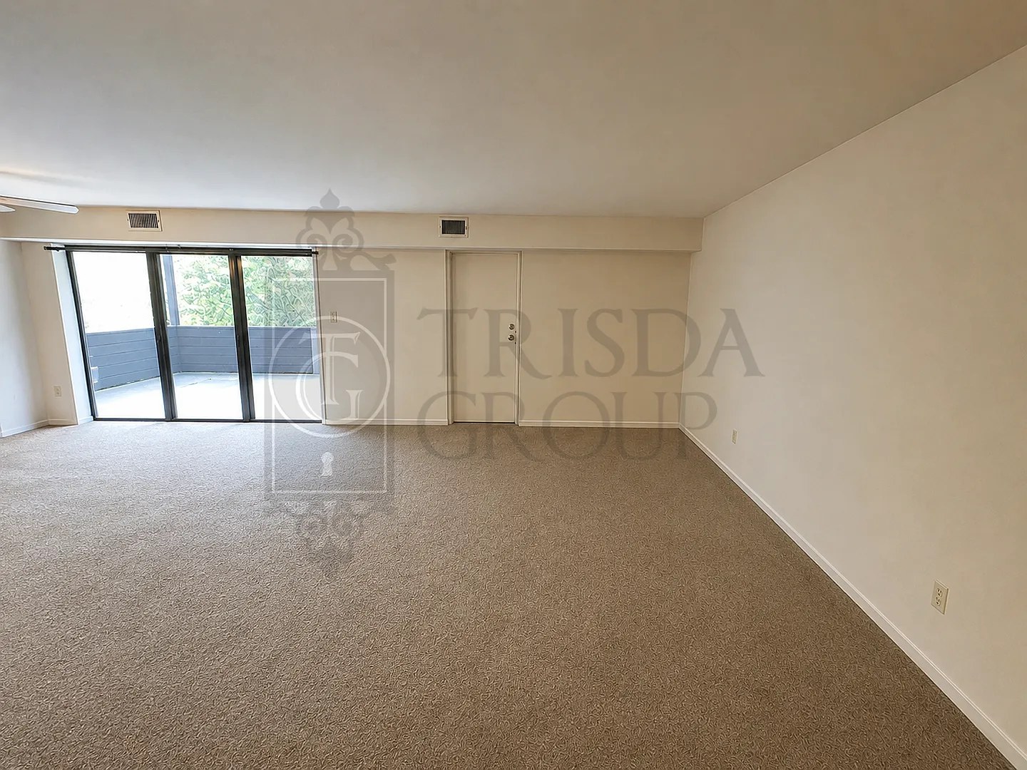 Available December 1,2026. Second Floor Apartment, w/Parking and AC — Photo 3
