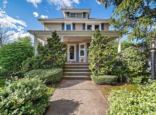 41 Academy St, Braintree, MA 02184