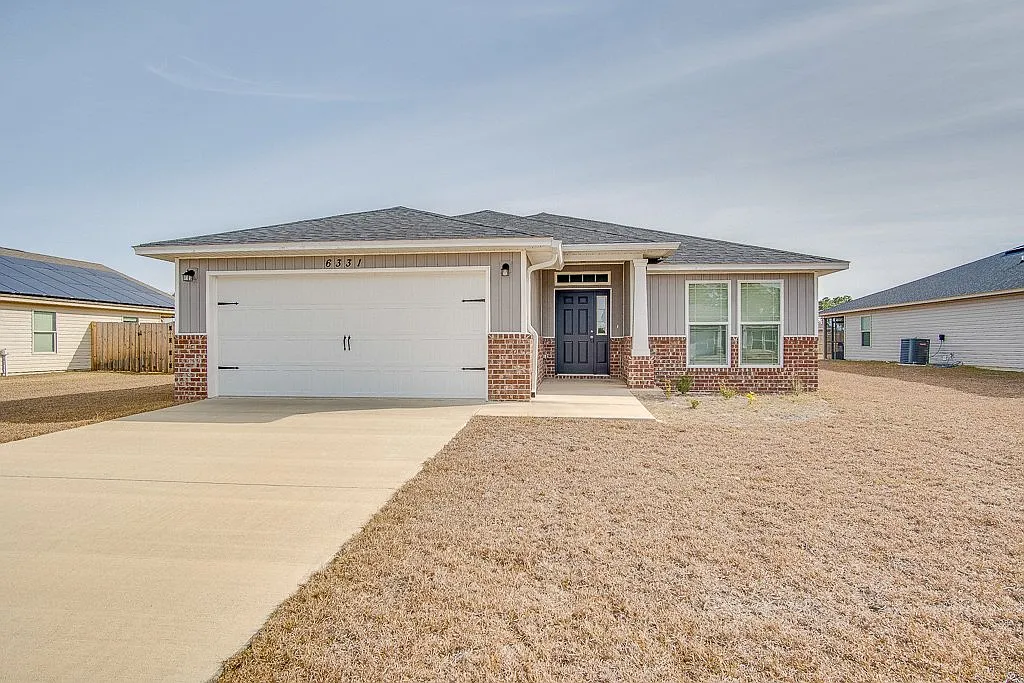 3 bed, 2.0 bath, 1873 sqft, $2,400 — Photo 1