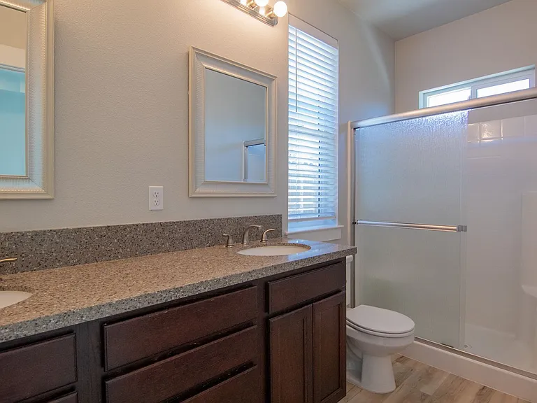 6053 Fallworth Dr — Photo 11