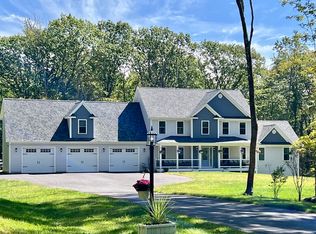 48 Beaman Rd, Princeton, MA 01541