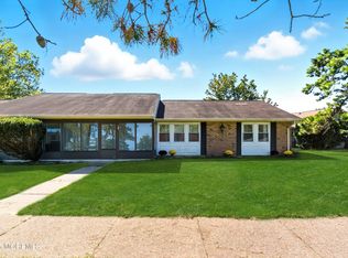 12B Yorkshire Court, Manchester, NJ 08759