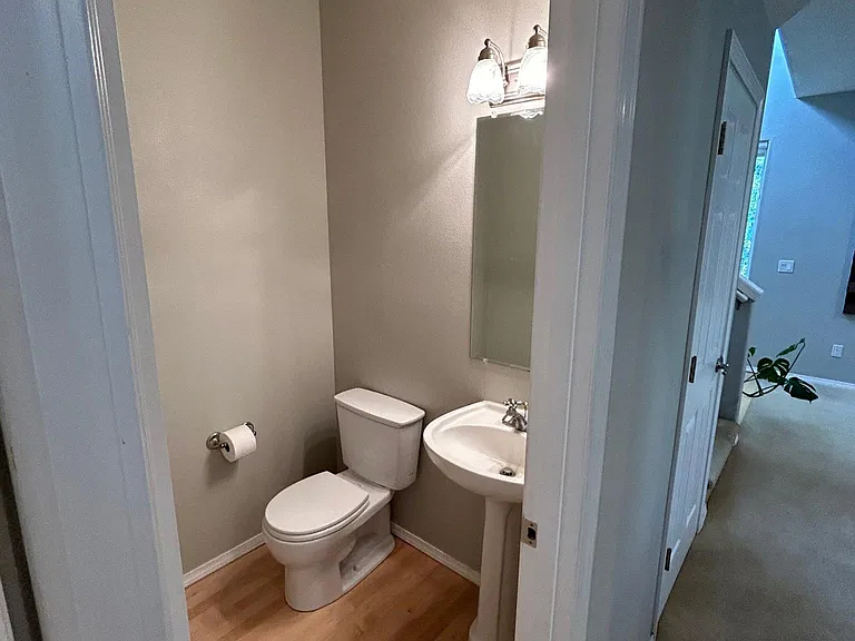3737 SW Stephenson St — Photo 13