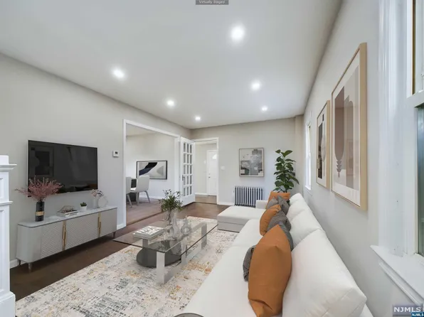 170 Johnson Ave, Dumont, NJ 07628
