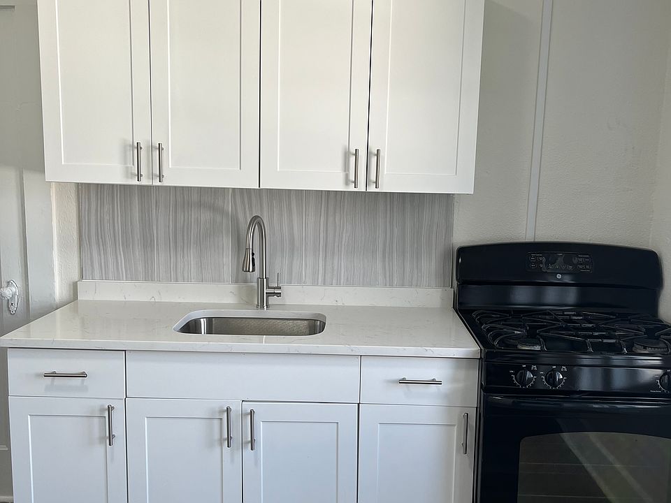 1st image of 128 N Pinellas Ave #3