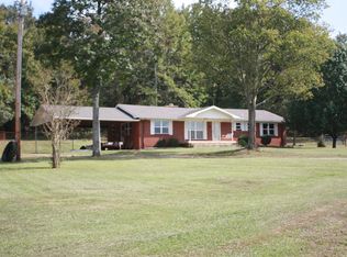 18488 Middle Ridge Rd, Ozark, AR 72949