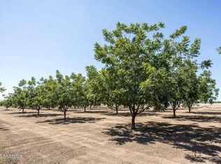 215 Red Hills Rd, Hatch, NM 87937