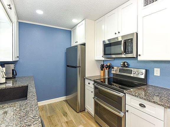 4th image of 3750 S Atlantic Ave APT 23