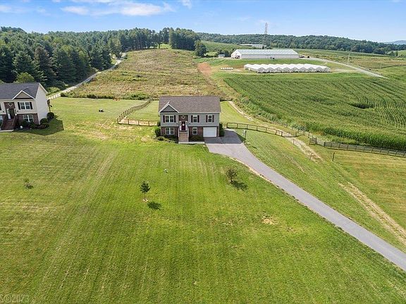 5th image of 1751 Flanagan Dr