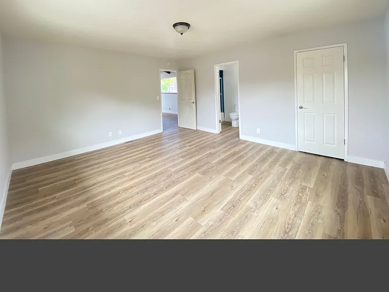 212 Treasure Island Ave — Photo 26