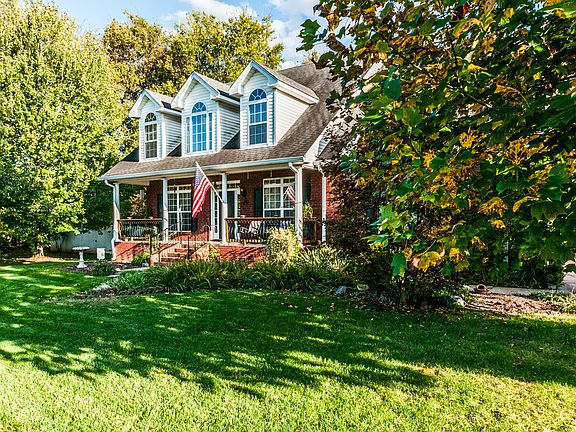 5th image of 324 Mercer Ln