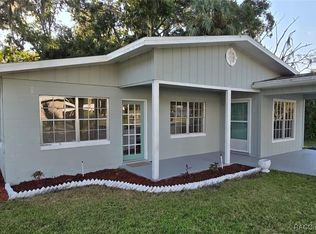 16 NE 2nd St, Chiefland, FL 32626