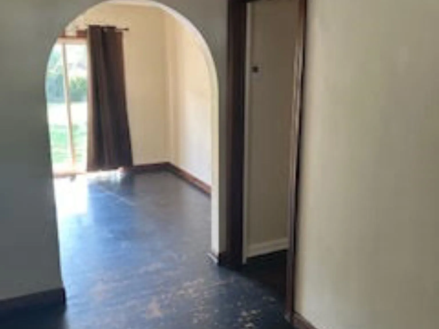 2 bed, 983 sqft, $1,050 — Photo 4