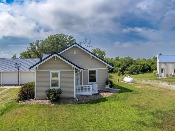 11201 Firth Rd, Firth, NE 68358
