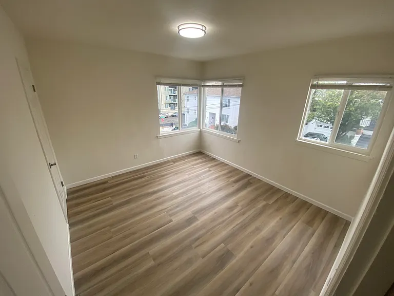 3520 Brighton Ave #C — Photo 10