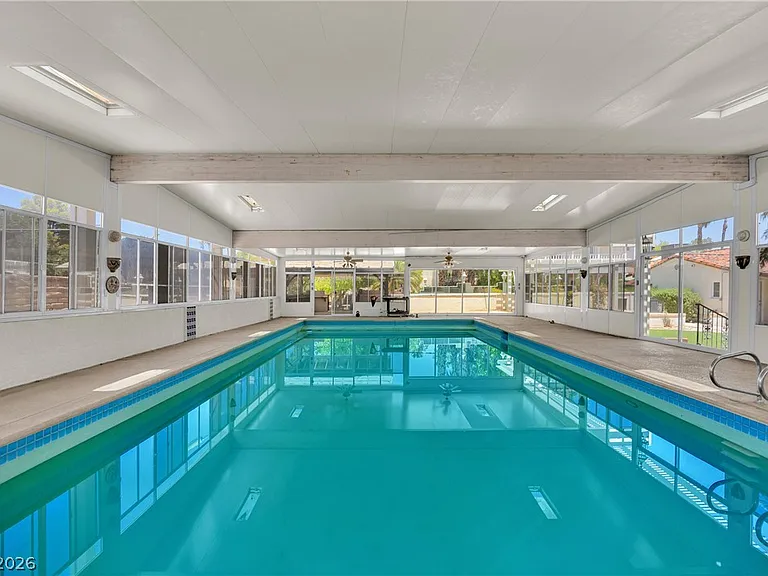 1250 Shadow Ln — Photo 30