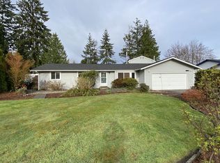 1808 Sandalwood Ct, Mount Vernon, WA 98273