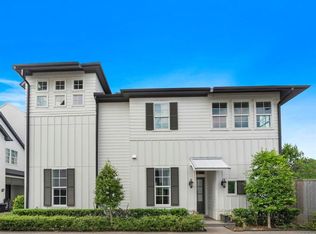 3420 W 12th St, Houston, TX 77008