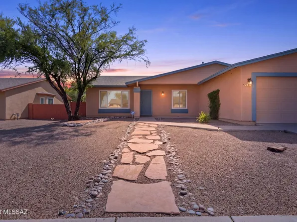 7741 S Solomon Ave, Tucson, AZ 85747
