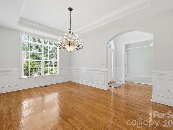 5th image of 8719 Beaminster Pl