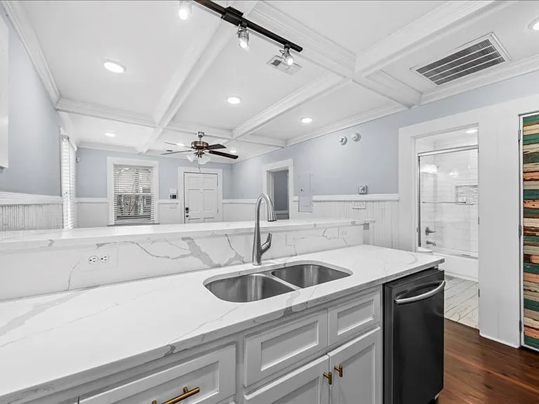 52 Congress St — Photo 7