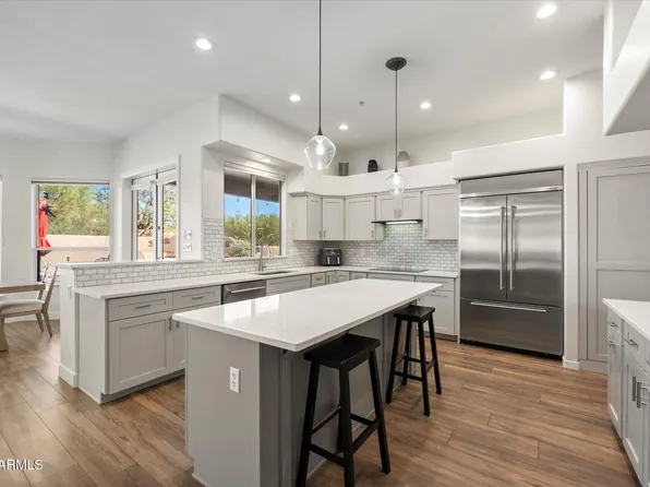 8056 E LARIAT Lane, Scottsdale, AZ 85255