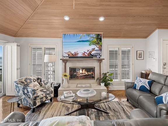 5th image of 186 SEA HAMMOCK Way