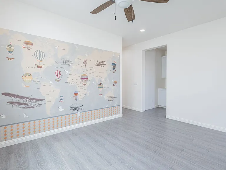 16220 Retreat Ct — Photo 30