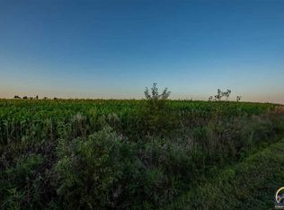 8942 NW Rochester Rd, Topeka, KS 66617