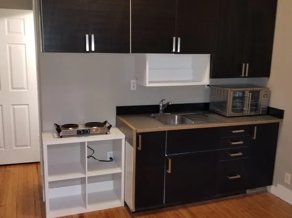 1302 S 31st St APT 1, Omaha, NE 68105