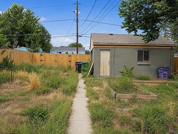 4th image of 807 S Vrain Street