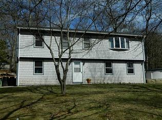 12 W Shannock Rd, Richmond, RI 02875