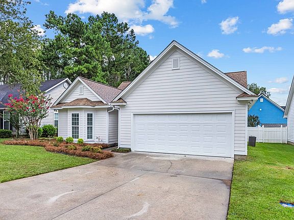 3rd image of 4223 Deercrest Dr
