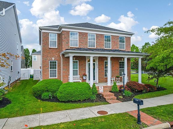 3rd image of 5119 Butterworth Green Dr