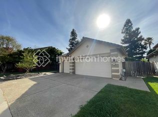 869 Lariat Loop, Galt, CA 95632