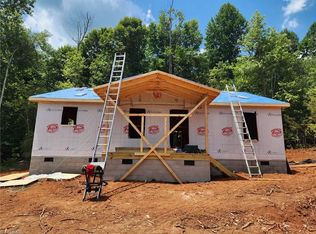 3049 Little Creek Dr, Thomasville, NC 27360