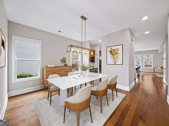 2nd image of 899 Samples Ln NW