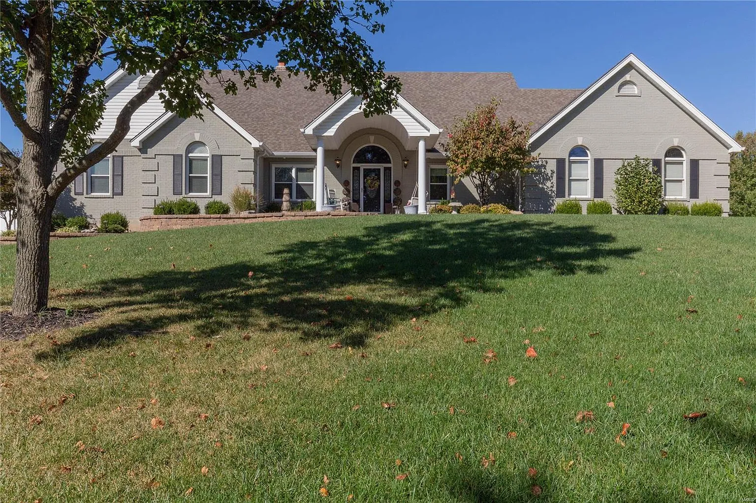 455 Round Tower Dr W photo 1
