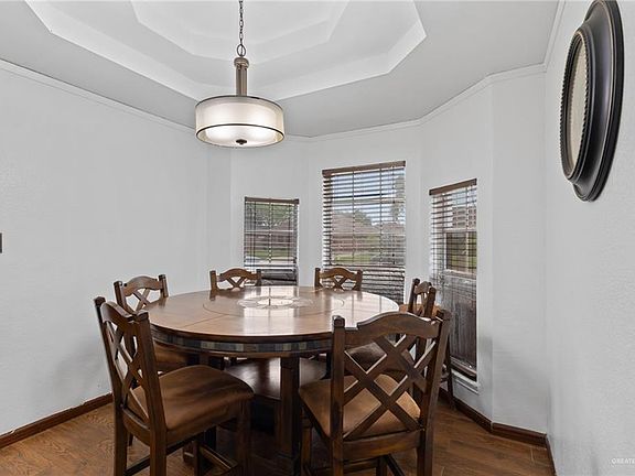 5th image of 3420 Minnie Ln