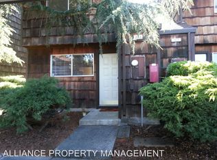 1458 Parkway Dr, Rohnert Park, CA 94928