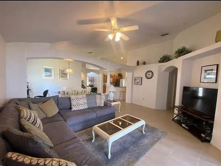 622 Eagle Pointe S — Photo 6