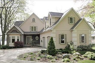 3rd image of 3891 Beadle Lake Dr