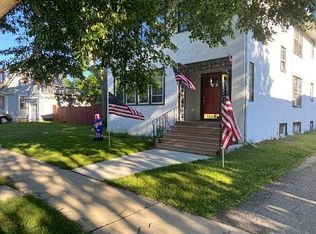 317 Fulton St, Elgin, IL 60120