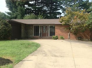 1653 Al Mara Cir, Louisville, KY