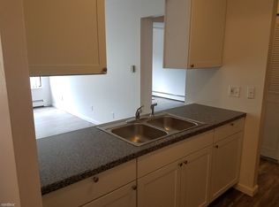 695 Capital Ave NE APT 36, Battle Creek, MI 49017