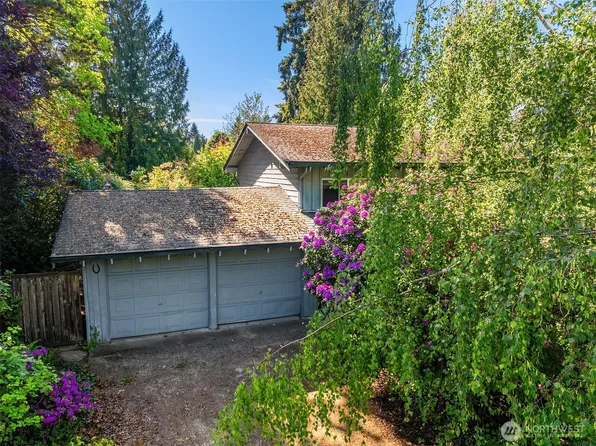 1011 143rd Avenue SE, Bellevue, WA 98007
