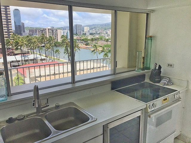 Kitchen with Pass thru window