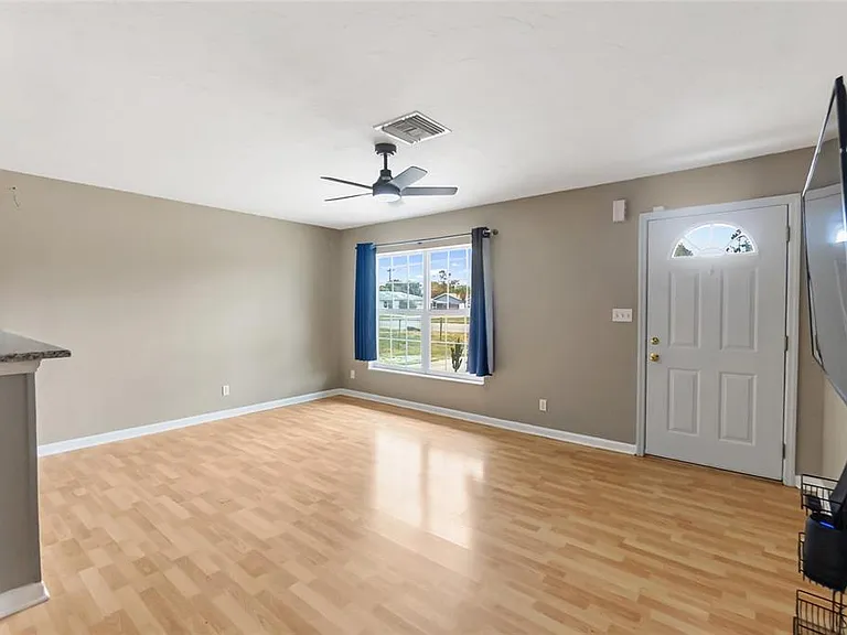 6432 26th St W — Photo 10
